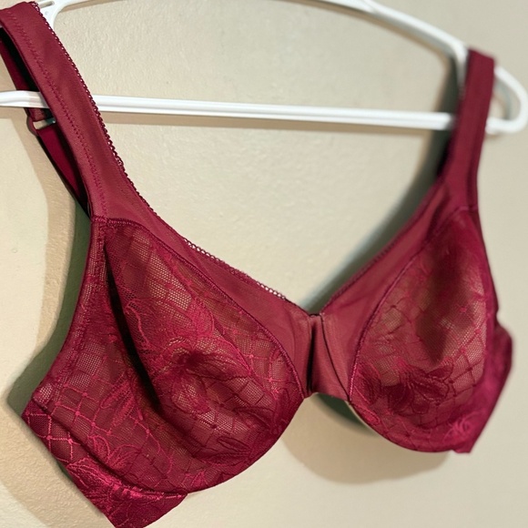 Lilyette Red Lace with Nude Lining 36C - Picture 3 of 12